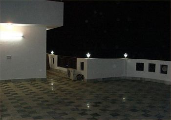 Agra Mahal Hotel Bagian luar foto